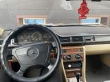 Mercedes-Benz E 260 1988 годаүшін800 000 тг. в Караганда – фото 5