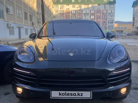 Porsche Cayenne 2010 года за 12 000 000 тг. в Атырау