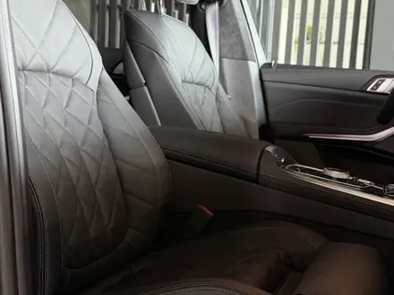 BMW X7 XDrive 40i 2025 года за 83 113 000 тг. в Экибастуз – фото 14