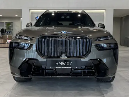 BMW X7 XDrive 40i 2025 года за 83 113 000 тг. в Экибастуз – фото 2