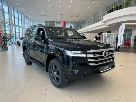 Toyota Land Cruiser Prestige Off-Road 2025 года за 67 190 000 тг. в Астана – фото 3
