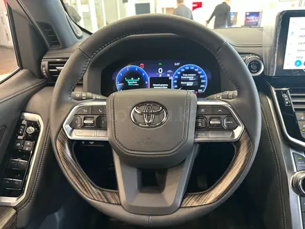 Toyota Land Cruiser Prestige Off-Road 2025 года за 67 190 000 тг. в Астана – фото 16