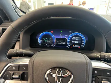 Toyota Land Cruiser Prestige Off-Road 2025 года за 67 190 000 тг. в Астана – фото 17