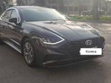 Hyundai Sonata 2021 года за 13 000 000 тг. в Алматы