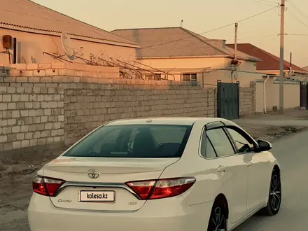 Toyota Camry 2016 года за 6 700 000 тг. в Жанаозен – фото 3