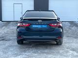 Toyota Camry 2021 годаfor14 630 000 тг. в Астана – фото 3