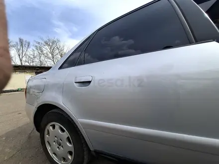 Audi A4 1999 года за 2 300 000 тг. в Караганда – фото 8