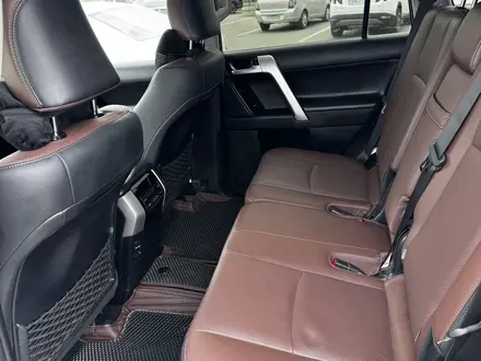 Toyota Land Cruiser Prado 2019 года за 22 400 000 тг. в Атырау – фото 10