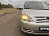 Toyota Avensis Verso 2002 года за 2 850 000 тг. в Алматы – фото 5