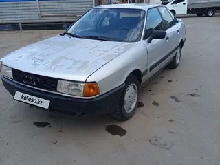 Audi 80