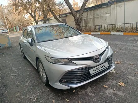 Toyota Camry 2018 года за 12 000 000 тг. в Астана