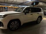 Lexus LX 600 2022 года за 67 000 000 тг. в Алматы – фото 3