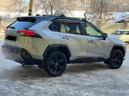 Toyota RAV4 2020 года за 18 500 000 тг. в Астана – фото 2