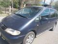 Volkswagen Sharan 1998 годаүшін1 700 000 тг. в Уральск