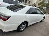 Toyota Camry 2015 года за 11 500 000 тг. в Астана – фото 5