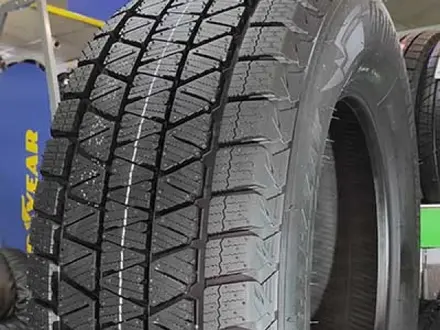 275/50/R21 Bridgestone DMV-3 за 152 000 тг. в Алматы