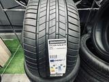 Шины Bridgestone 225/40/r18 T005 за 72 500 тг. в Алматы