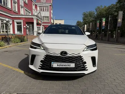 Lexus RX 350 2023 года за 32 500 000 тг. в Алматы – фото 17