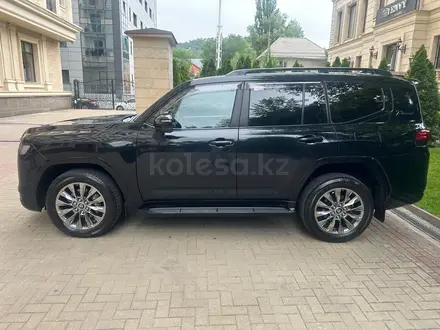 Toyota Land Cruiser 2022 года за 46 000 000 тг. в Алматы – фото 6
