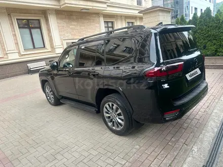 Toyota Land Cruiser 2022 года за 46 000 000 тг. в Алматы – фото 5