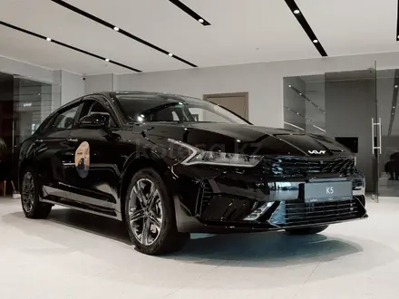Kia K5 FIFA World Cup 2026 Edition 2026 года за 14 790 000 тг. в Алматы – фото 6