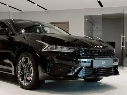 Kia K5 FIFA World Cup 2026 Edition 2026 года за 14 790 000 тг. в Алматы – фото 7