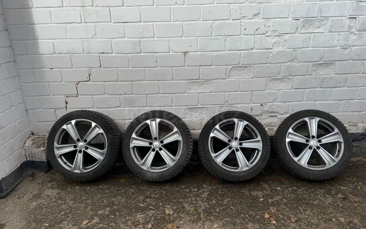 Зимние колеса KUMHO 235/45R18 98T с дисками 8J*18H2 Toyota Camry 75 за 299 000 тг. в Павлодар