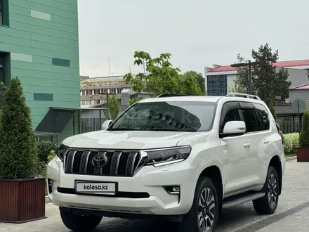 Toyota Land Cruiser Prado 2023 года за 27 000 000 тг. в Алматы