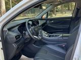 Hyundai Santa Fe 2023 года за 16 700 000 тг. в Алматы – фото 2