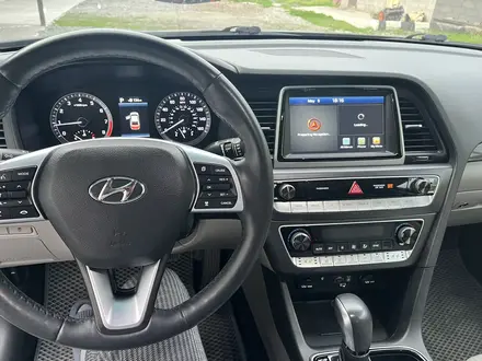 Hyundai Sonata 2018 года за 10 500 000 тг. в Алматы – фото 7