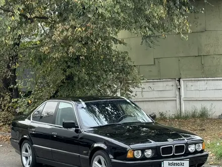 BMW 520 1994 года за 2 100 000 тг. в Алматы – фото 8