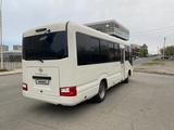 Toyota  Coaster 2017 года за 24 500 000 тг. в Атырау – фото 4