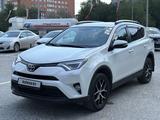 Toyota RAV4 2017 годаүшін10 500 000 тг. в Актобе – фото 3