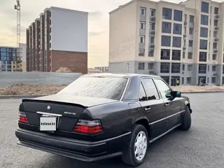 Mercedes-Benz E-Class, 1995