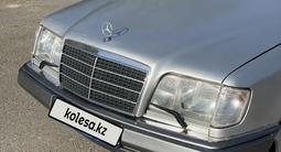 Mercedes-Benz E 280 1993 годаүшін2 400 000 тг. в Алматы – фото 3