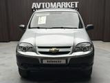 Chevrolet Niva 2013 года за 3 350 000 тг. в Актобе – фото 2