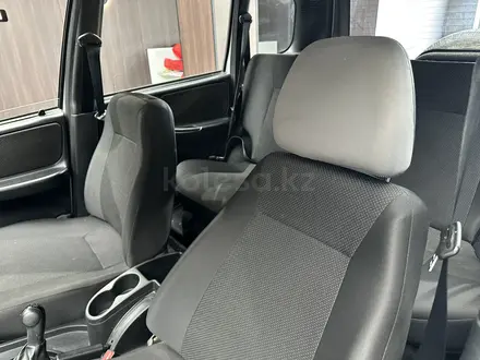Chevrolet Niva 2013 года за 3 350 000 тг. в Актобе – фото 12