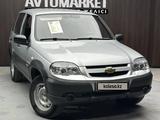 Chevrolet Niva 2013 года за 3 350 000 тг. в Актобе – фото 3