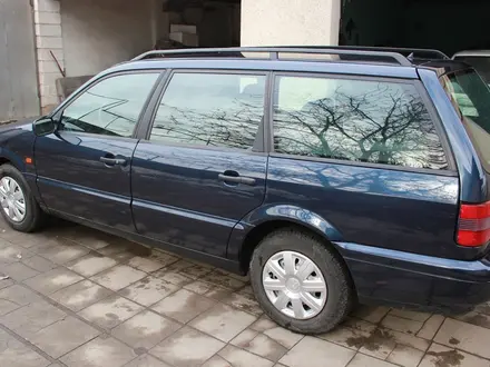 Volkswagen Passat 1996 года за 1 900 000 тг. в Алматы – фото 4
