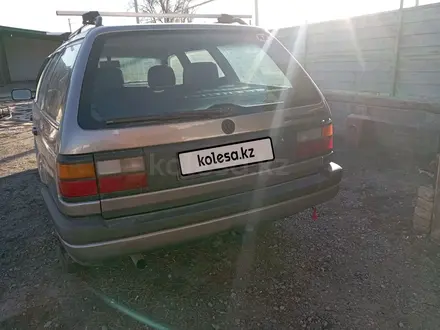 Volkswagen Passat 1993 года за 2 000 000 тг. в Алматы – фото 4