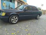 Mercedes-Benz E 200 1994 года за 1 800 000 тг. в Шымкент – фото 4