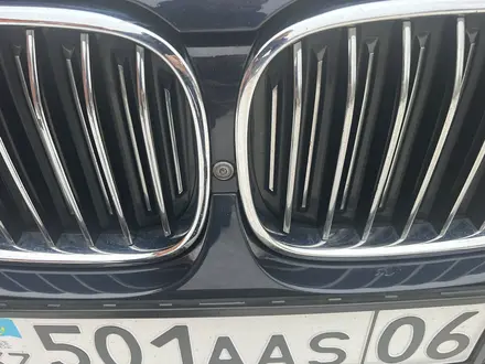 BMW 730 2018 года за 25 000 000 тг. в Атырау – фото 4