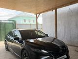 Toyota Camry 2021 года за 11 500 000 тг. в Кызылорда