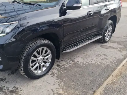 Toyota Land Cruiser Prado 2019 года за 28 000 000 тг. в Актау – фото 2