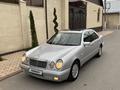 Mercedes-Benz E 280 1999 года за 3 600 000 тг. в Тараз – фото 2