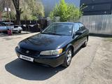 Toyota Camry 1998 года за 3 350 000 тг. в Алматы