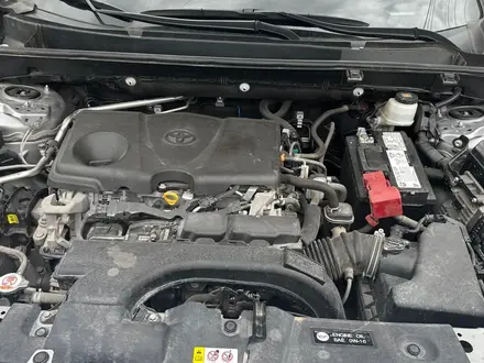 Toyota RAV4 2021 года за 14 000 000 тг. в Актобе – фото 8