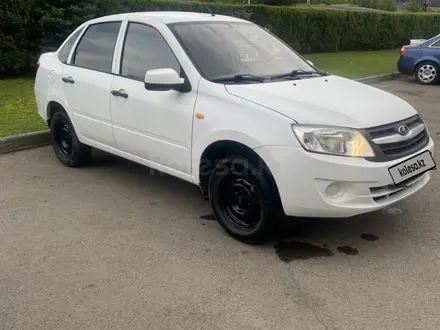 ВАЗ (Lada) Granta 2190 2013 года за 1 600 000 тг. в Караганда – фото 4