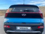 Hyundai Bayon 2023 года за 7 500 000 тг. в Атырау – фото 5