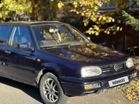 Volkswagen Golf 1994 годаүшін1 150 000 тг. в Павлодар